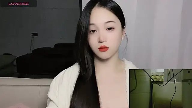 Snapshot of woaiqinqin chatting on 5, 12, 2025 woaiqinqin online show from 5, 12, 2025