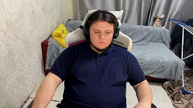 desiredude9 online show from 30, 9, 2025