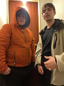 desiredude9 online show from 3, 2, 2026