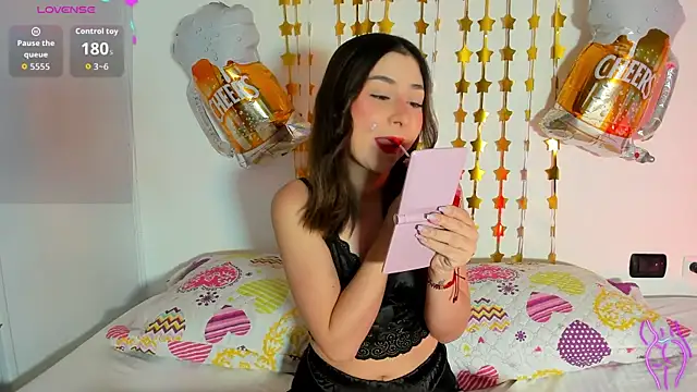 MilenaCrown online show from 5, 10, 2025