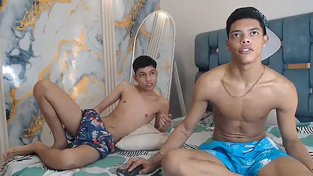 PRETTY FEM online show from 21, 4, 2026