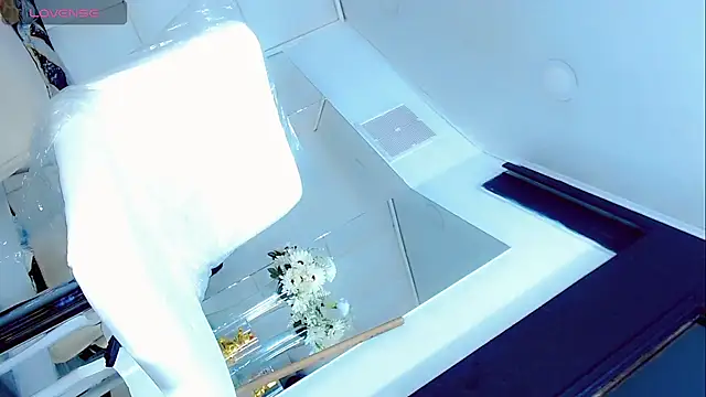 Snapshot of KatyuscaSubmissive chatting on 25, 10, 2025 KatyuscaSubmissive online show from 25, 10, 2025