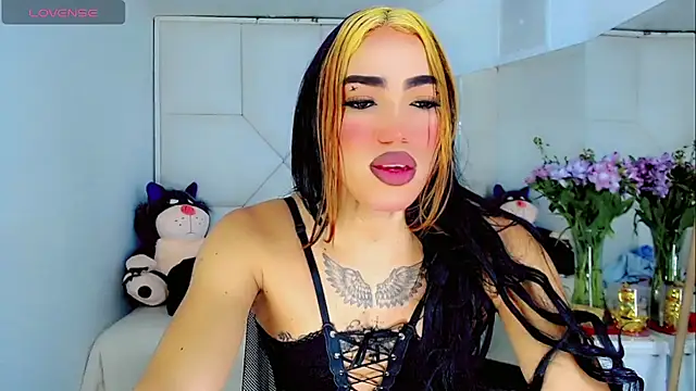 Snapshot of KatyuscaSubmissive chatting on 13, 11, 2025 KatyuscaSubmissive online show from 13, 11, 2025