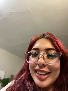 Snapshot of Sara_pink18 chatting on 9, 9, 2025 Sara pink18 online show from 9, 9, 2025