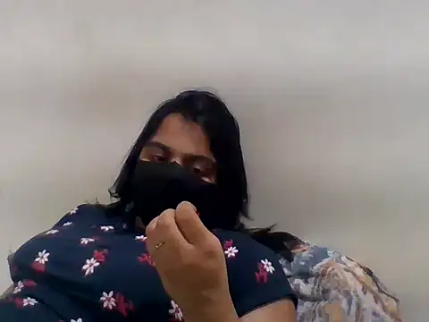 Vaani Singha online show from 12, 4, 2026