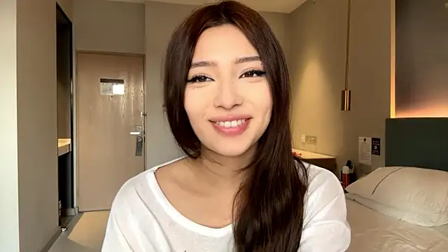 Snapshot of LaurelLeier chatting on 13, 1, 2026 LaurelLeier online show from 13, 1, 2026