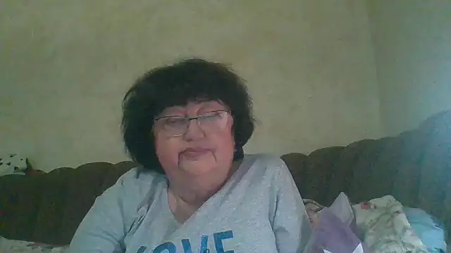 MilaSky5303 online show from 4, 12, 2025