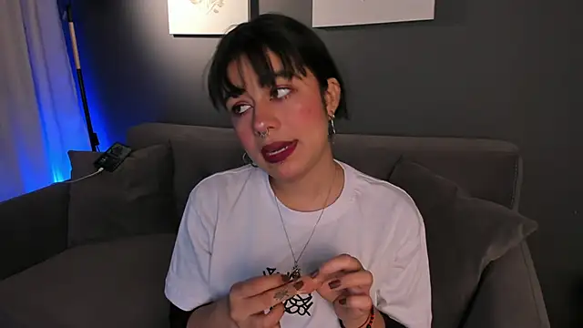 Snapshot of flower_smith_ chatting on 17, 11, 2025 flower smith online show from 17, 11, 2025