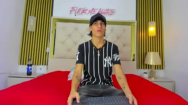 Snapshot of Just18Jake chatting on 16, 10, 2025 Just18Jake online show from 16, 10, 2025