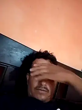 colombiano198720 online show from 1, 12, 2025