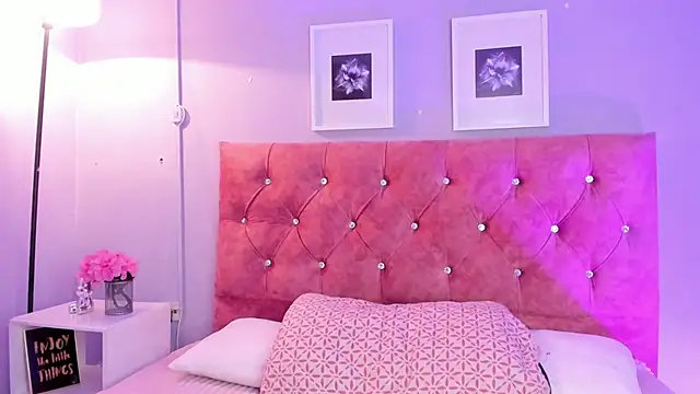 GabiHills online show from 21, 2, 2026