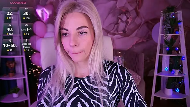 Snapshot of BellaRayyy chatting on 21, 2, 2026 BellaRayyy online show from 21, 2, 2026