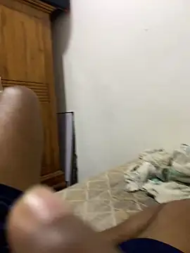 Snapshot of Senurak99 chatting on 30, 9, 2025 Senurak99 online show from 30, 9, 2025