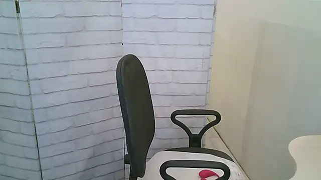 Snapshot of Helen_xi_ chatting on 11, 2, 2026 Helen xi online show from 11, 2, 2026