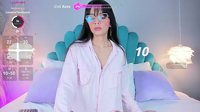 Snapshot of AlassiaHocthner chatting on 24, 11, 2025 AlassiaHocthner online show from 24, 11, 2025