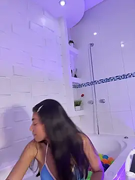 Snapshot of AlassiaHocthner chatting on 20, 12, 2025 AlassiaHocthner online show from 20, 12, 2025