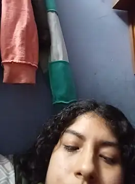 Snapshot of Syndel23 chatting on 24, 9, 2025 Syndel23 online show from 24, 9, 2025