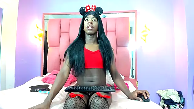 Snapshot of VICTORIAOBEY chatting on 22, 10, 2025 VICTORIAOBEY online show from 22, 10, 2025