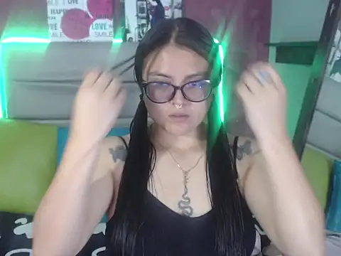 Snapshot of Cailing_Zu chatting on 9, 9, 2025 Cailing Zu online show from 9, 9, 2025