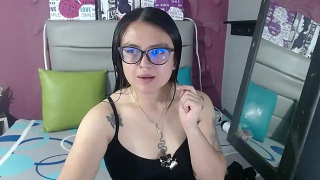 Snapshot of Cailing_Zu chatting on 14, 9, 2025 Cailing Zu online show from 14, 9, 2025