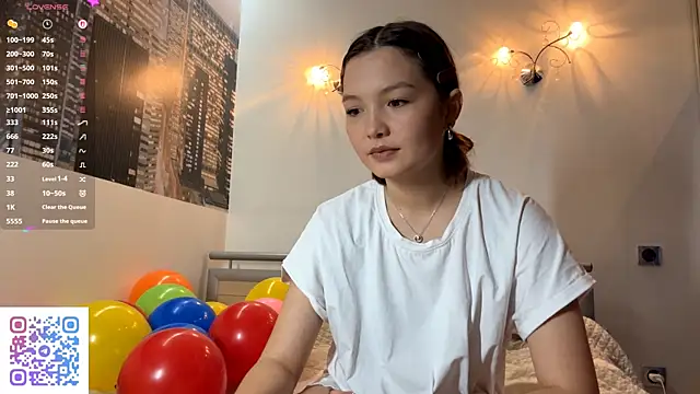 Snapshot of KiraVelvet chatting on 13, 9, 2025 KiraVelvet online show from 13, 9, 2025