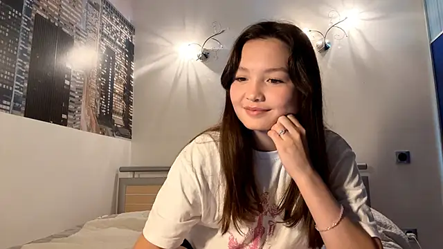 Snapshot of KiraVelvet chatting on 20, 9, 2025 KiraVelvet online show from 20, 9, 2025