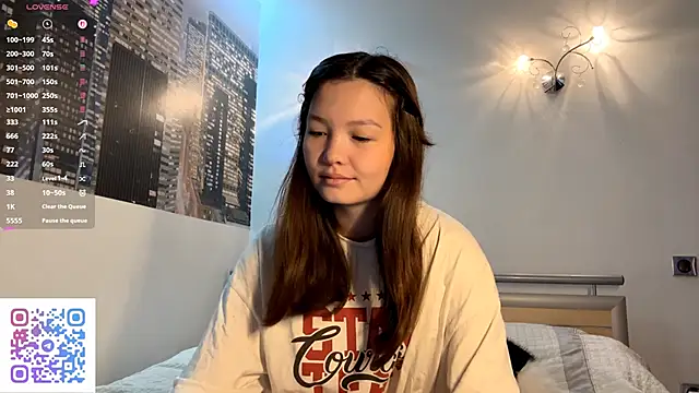Snapshot of KiraVelvet chatting on 22, 9, 2025 KiraVelvet online show from 22, 9, 2025