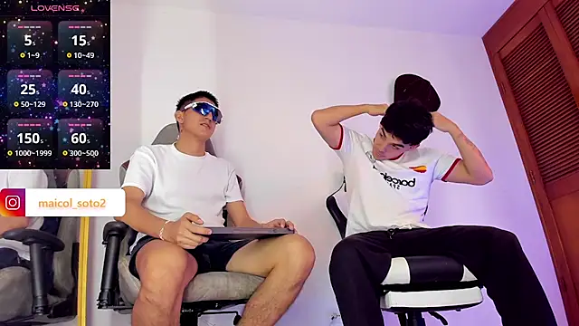 sotooliver3 online show from 9, 10, 2025