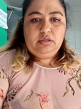 curvy diva  online show from 19, 9, 2025