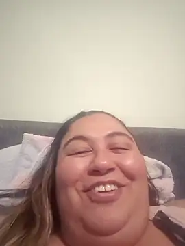 curvy diva  online show from 27, 9, 2025