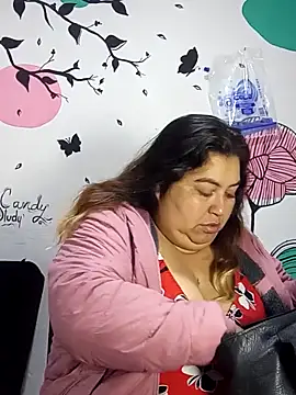 curvy diva  online show from 20, 10, 2025