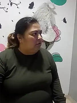 curvy diva  online show from 19, 11, 2025