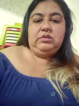 curvy diva  online show from 20, 12, 2025