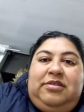 curvy diva  online show from 18, 1, 2026