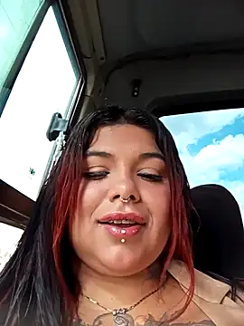 snow belle online show from 29, 10, 2025