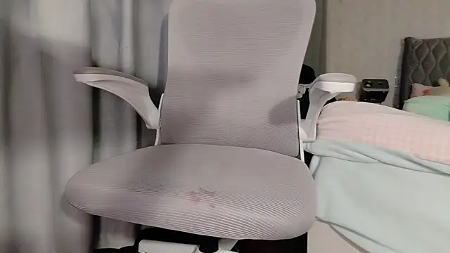 Dancer03 online show from 5, 12, 2025