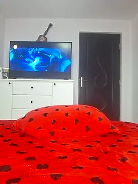 Fluturas2 online show from 20, 9, 2025