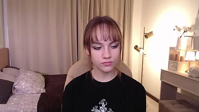 Snapshot of Jamie_Chung chatting on 25, 11, 2025 Jamie Chung online show from 25, 11, 2025