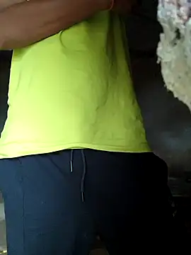 Snapshot of onlymasti00 chatting on 8, 10, 2025 onlymasti00 online show from 8, 10, 2025