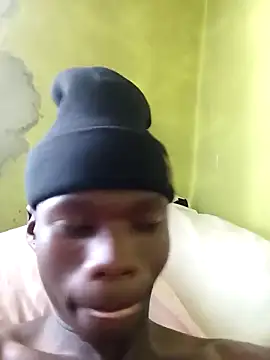 Snapshot of phumlanisanka chatting on 21, 10, 2025 phumlanisanka online show from 21, 10, 2025