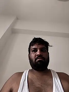 vinay smalldick online show from 30, 6, 2026