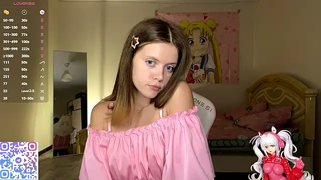 Snapshot of VibeQueenLucy chatting on 22, 10, 2025 VibeQueenLucy online show from 22, 10, 2025