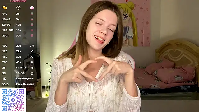 Snapshot of VibeQueenLucy chatting on 10, 11, 2025 VibeQueenLucy online show from 10, 11, 2025