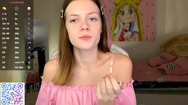 Snapshot of VibeQueenLucy chatting on 13, 11, 2025 VibeQueenLucy online show from 13, 11, 2025