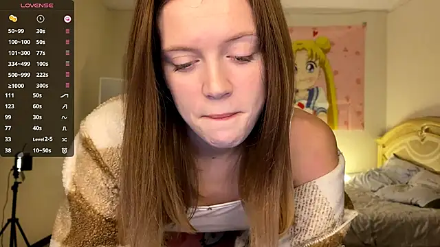 Snapshot of VibeQueenLucy chatting on 1, 12, 2025 VibeQueenLucy online show from 1, 12, 2025