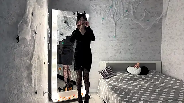 FakeLamb online show from 26, 10, 2025