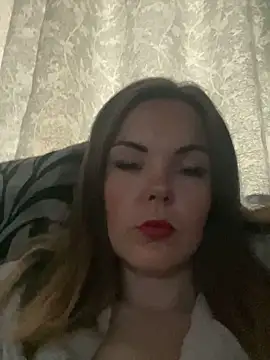 Snapshot of SexyLoLoUK chatting on 19, 9, 2025 SexyLoLoUK online show from 19, 9, 2025