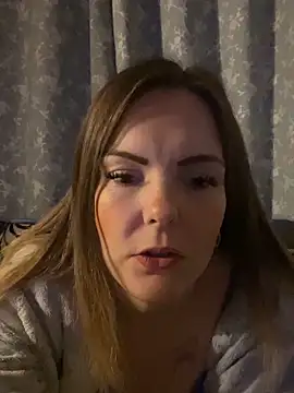 Snapshot of SexyLoLoUK chatting on 21, 9, 2025 SexyLoLoUK online show from 21, 9, 2025