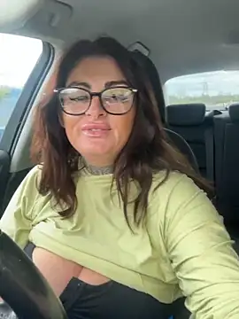 IrishmilfAnna online show from 21, 4, 2026