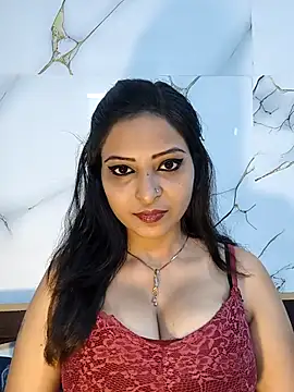 QUEEN-ADITI online show from 8, 4, 2026